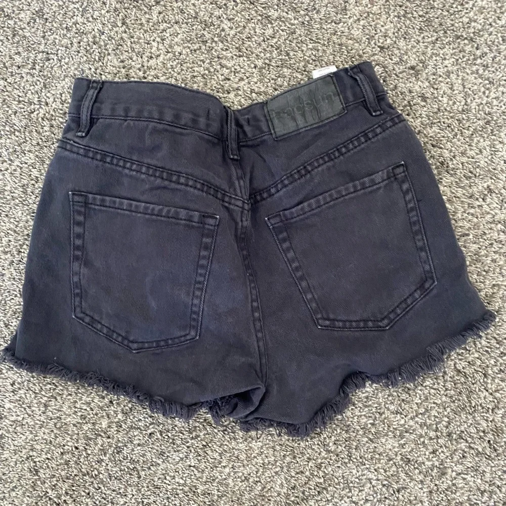PacSun Stylish Black and Blue Denim Women's Shorts size 26